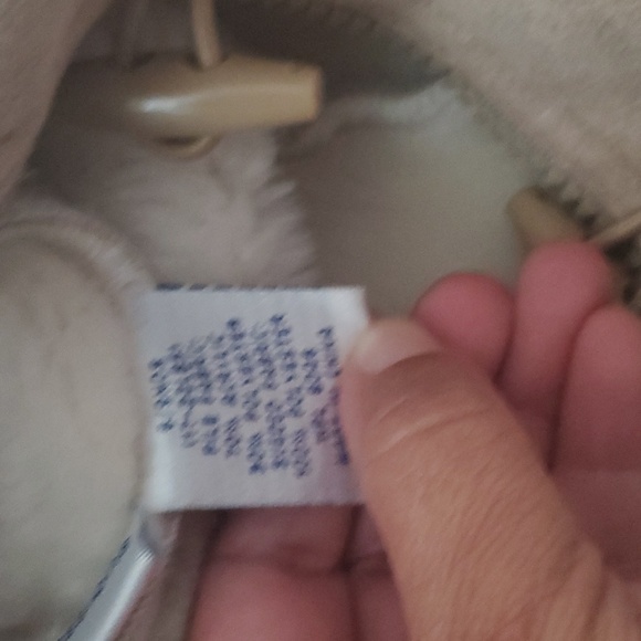 First impression winter jacket - Picture 3 of 4